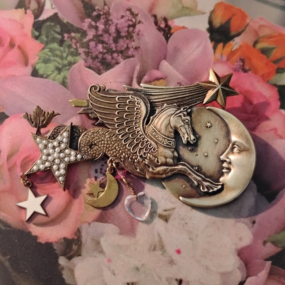 ❤️Vintage Fantasy Brooch Man on the Moon Horse Pegasus Hippocampus and More...